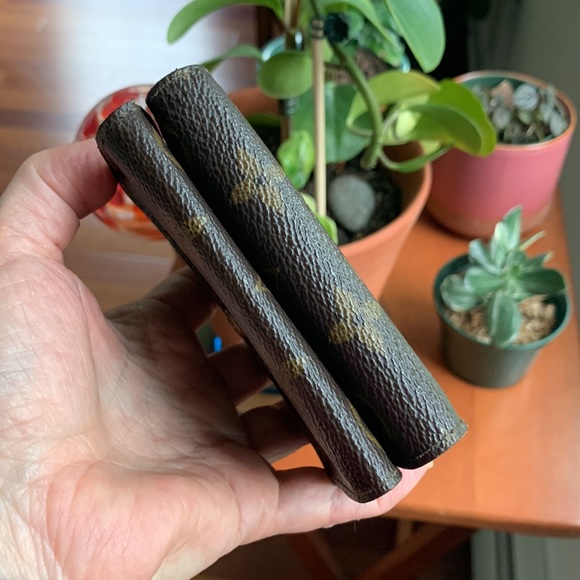 The Billionaires Elise LV Monogram Portefeiulle Elise Trifold Wallet - Picture 10 of 10